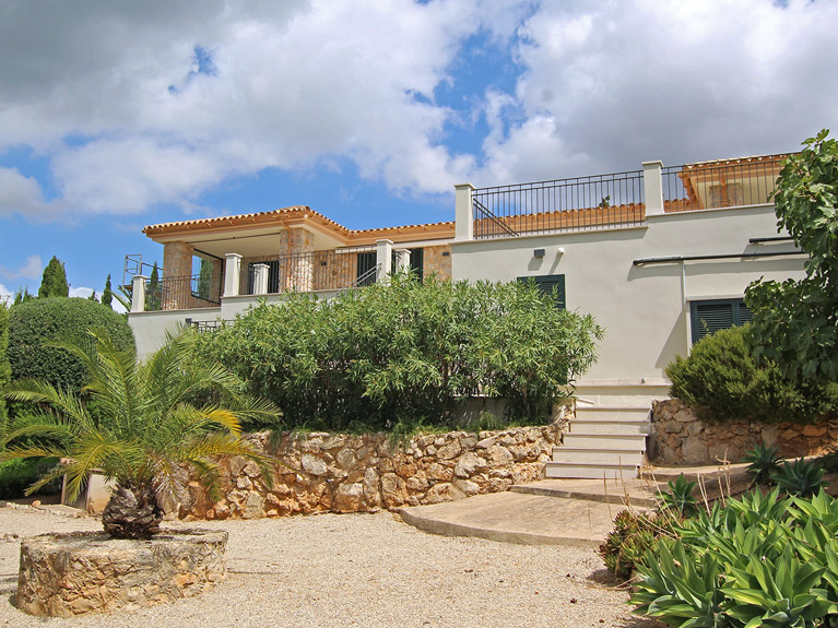 Full refurbishment of a villa in Son Font, Calvià, Mallorca